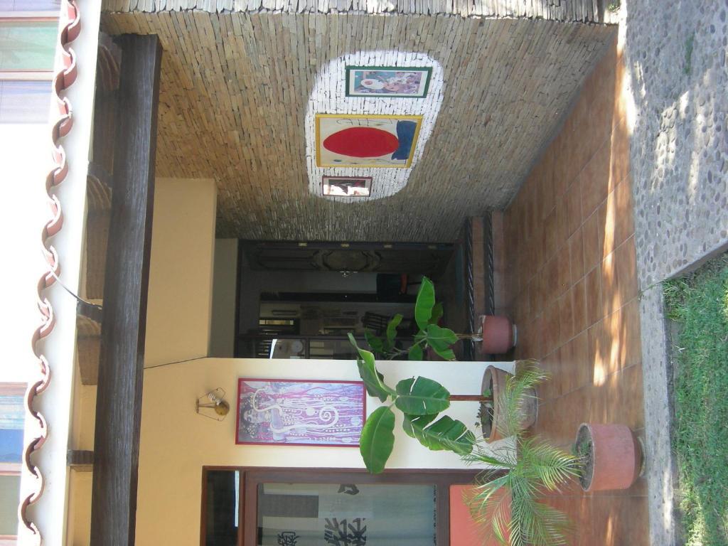 Hostal Los Aventureros Santa Cruz de La Sierra Exterior photo